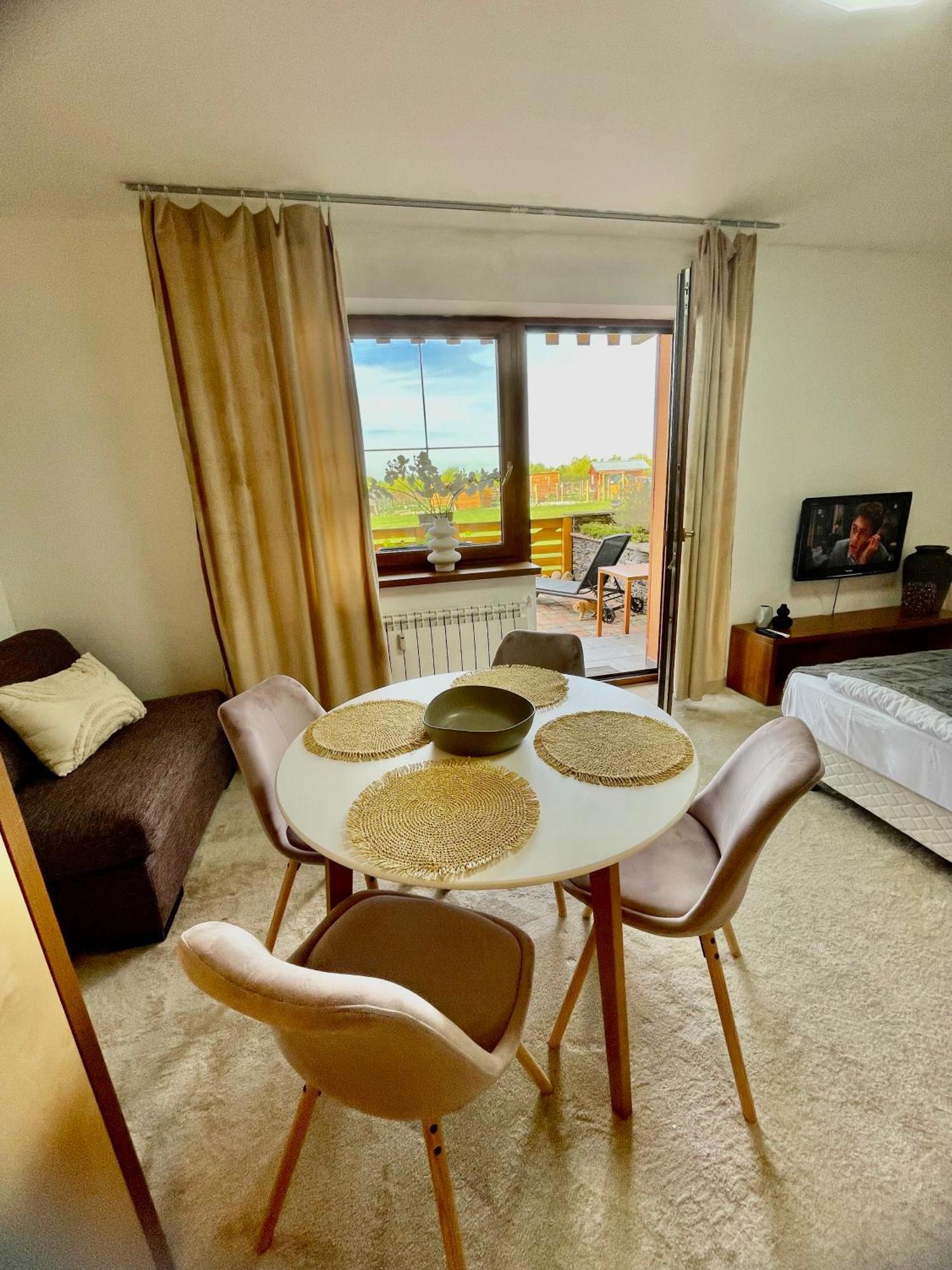 Apartment Jenny- Stunning View Of High Tatras Vel'ka Lomnica Exterior foto